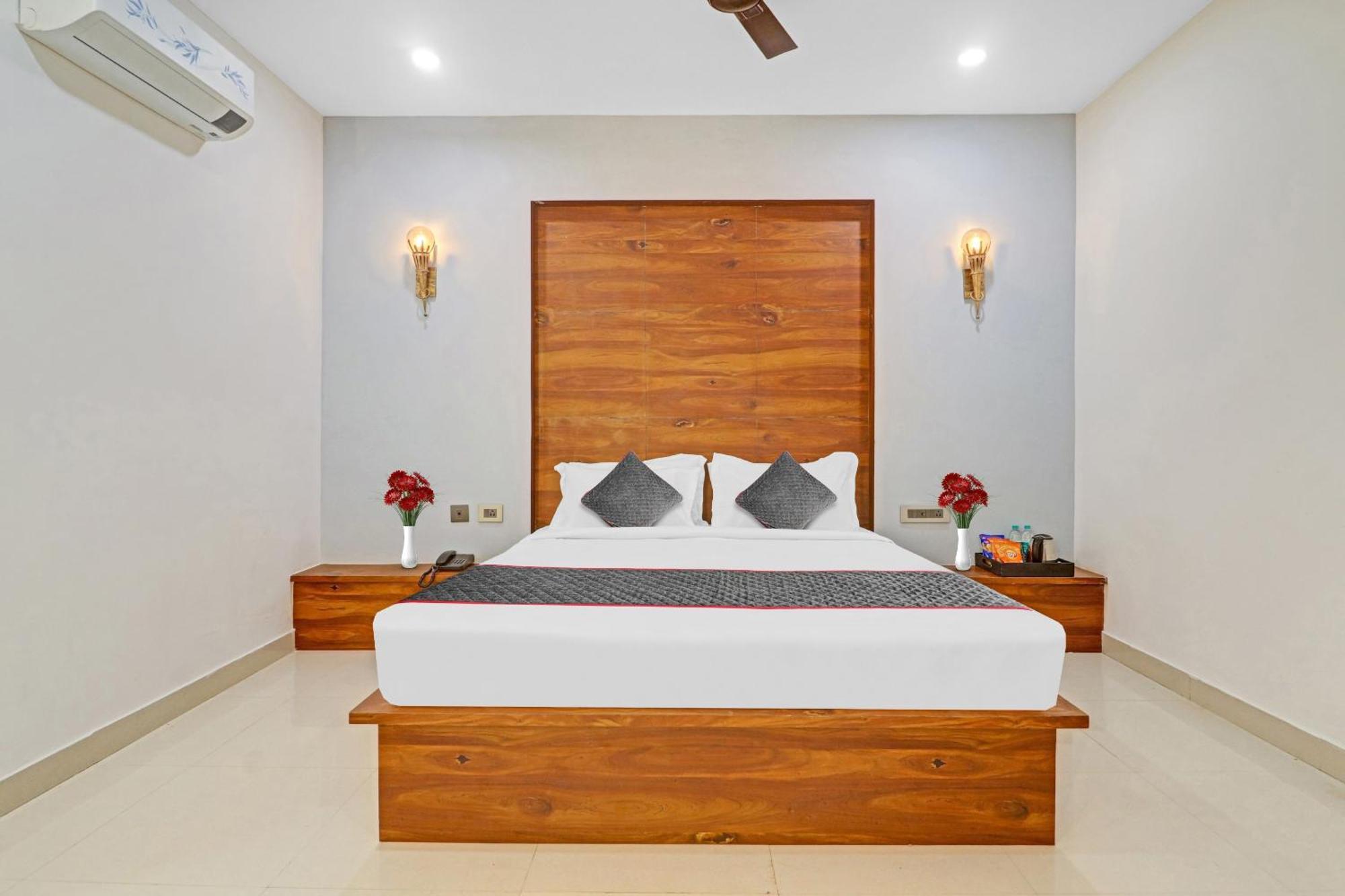 Super Townhouse Rcc Pride Ξενοδοχείο Χιντεραμπάντ Εξωτερικό φωτογραφία